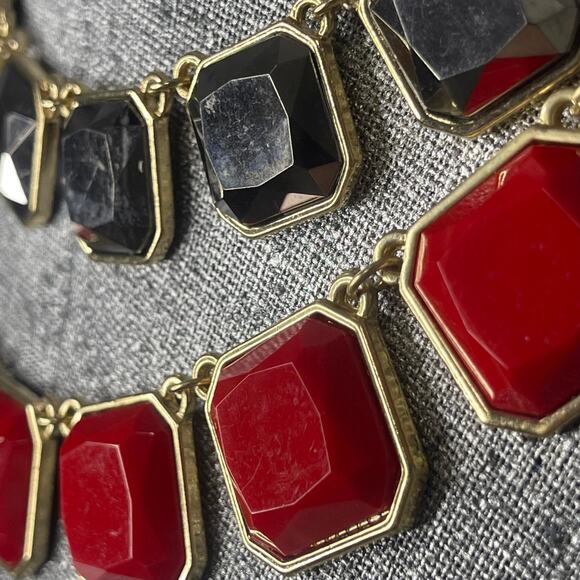 Cookie Lee necklace Chrome Gray and Red statement signed jewelry in gold tone - Picture 3 of 13